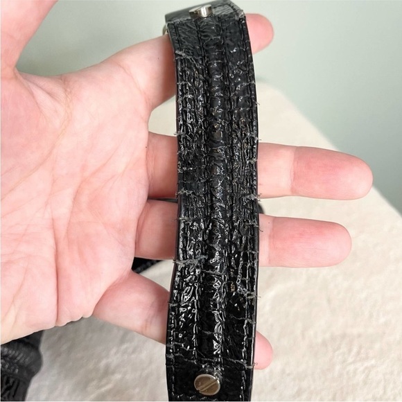 Tory Burch | Black " Horseshoe Hobo " Bag w/ Buckle Trim Handbag Bag Retail $565 - Picture 5 of 9